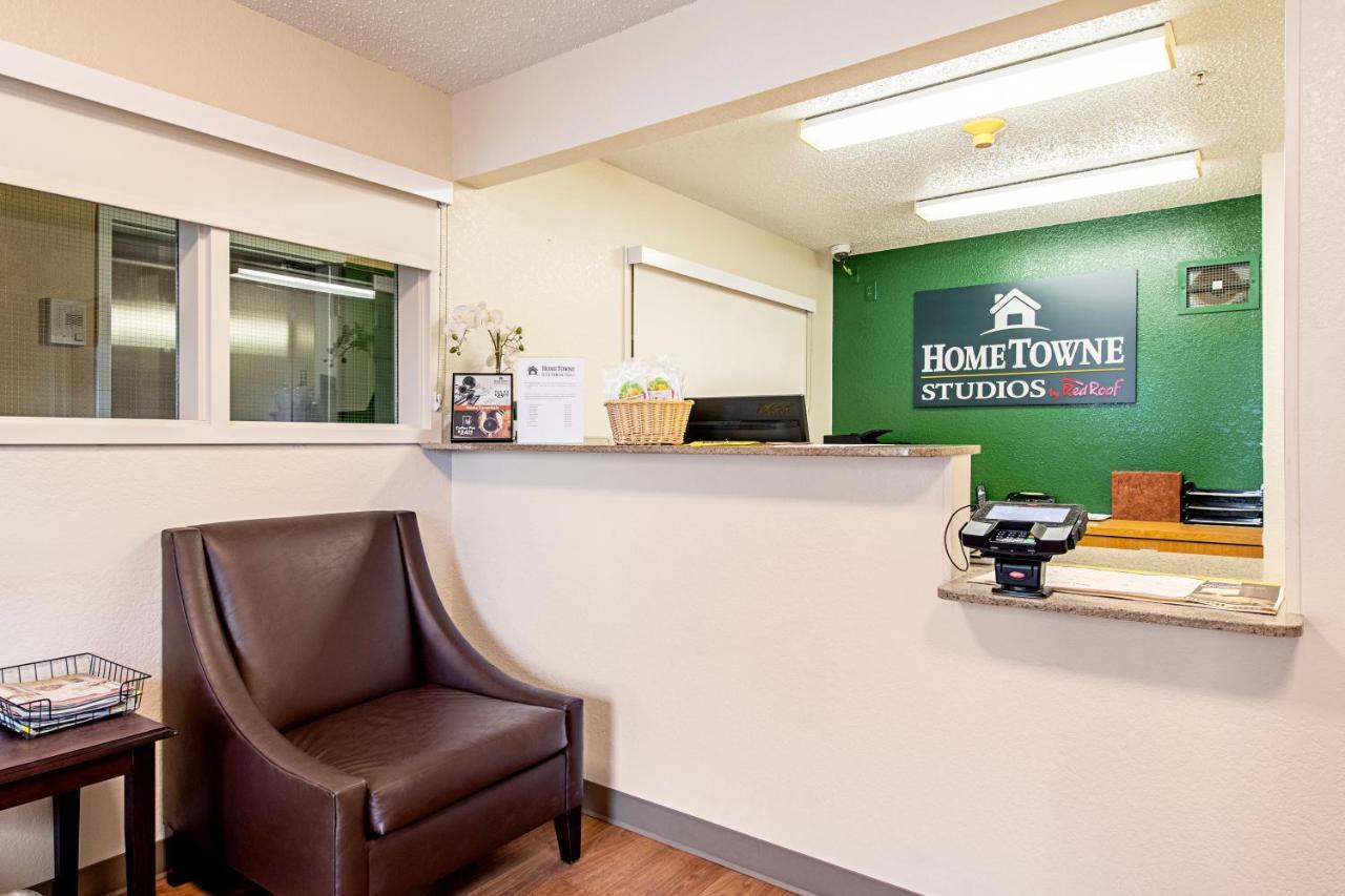 Hometowne Studios By Red Roof Tacoma - Puyallup Buitenkant foto